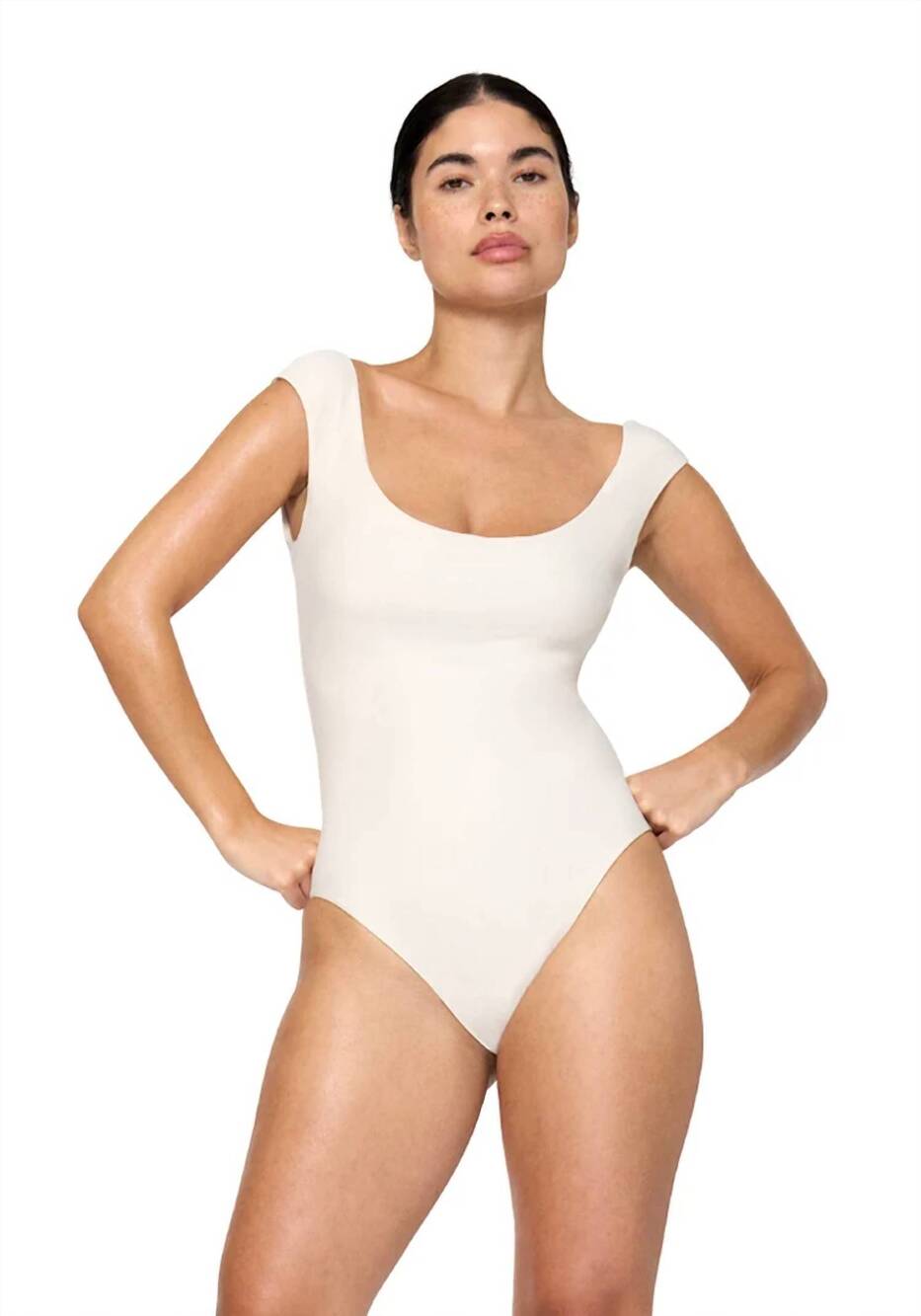 NEW DOS GARDENIAS sophia one piece in bone
